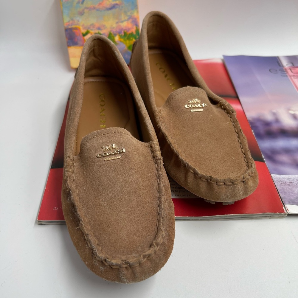 New Coach Amber Driving Moccasins Tan Suede Women's Size US 6 - Picture 2 of 5